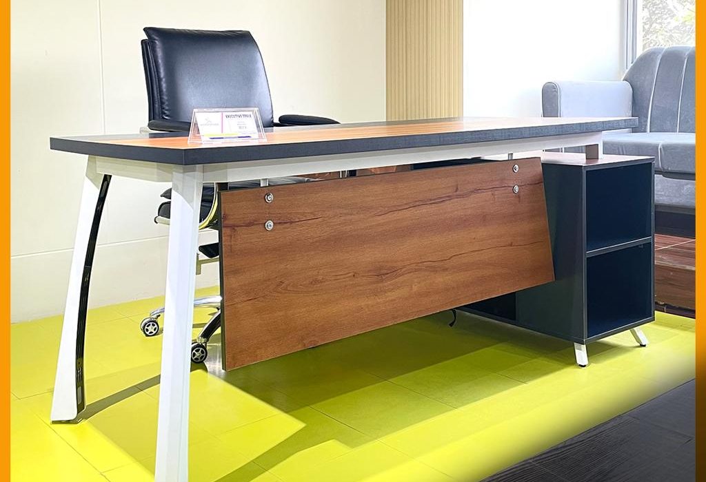 Office Furniture in Islamabad | Office Tables