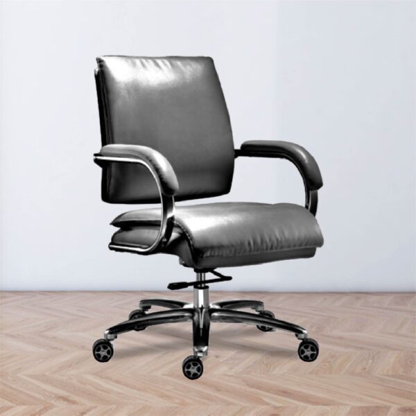 Solo Manager Chair (Black)