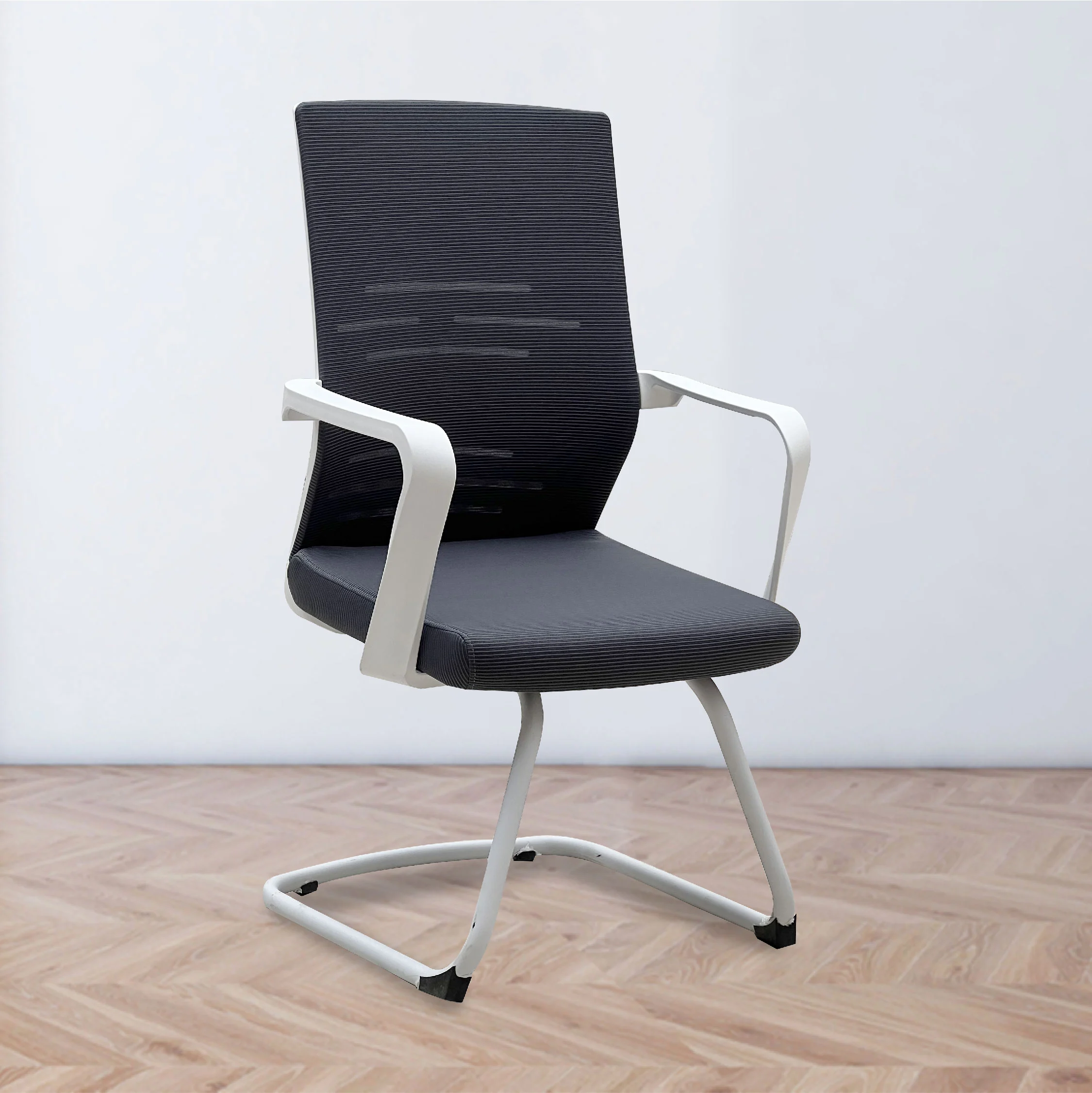 Sigma Visitor Chair(W)