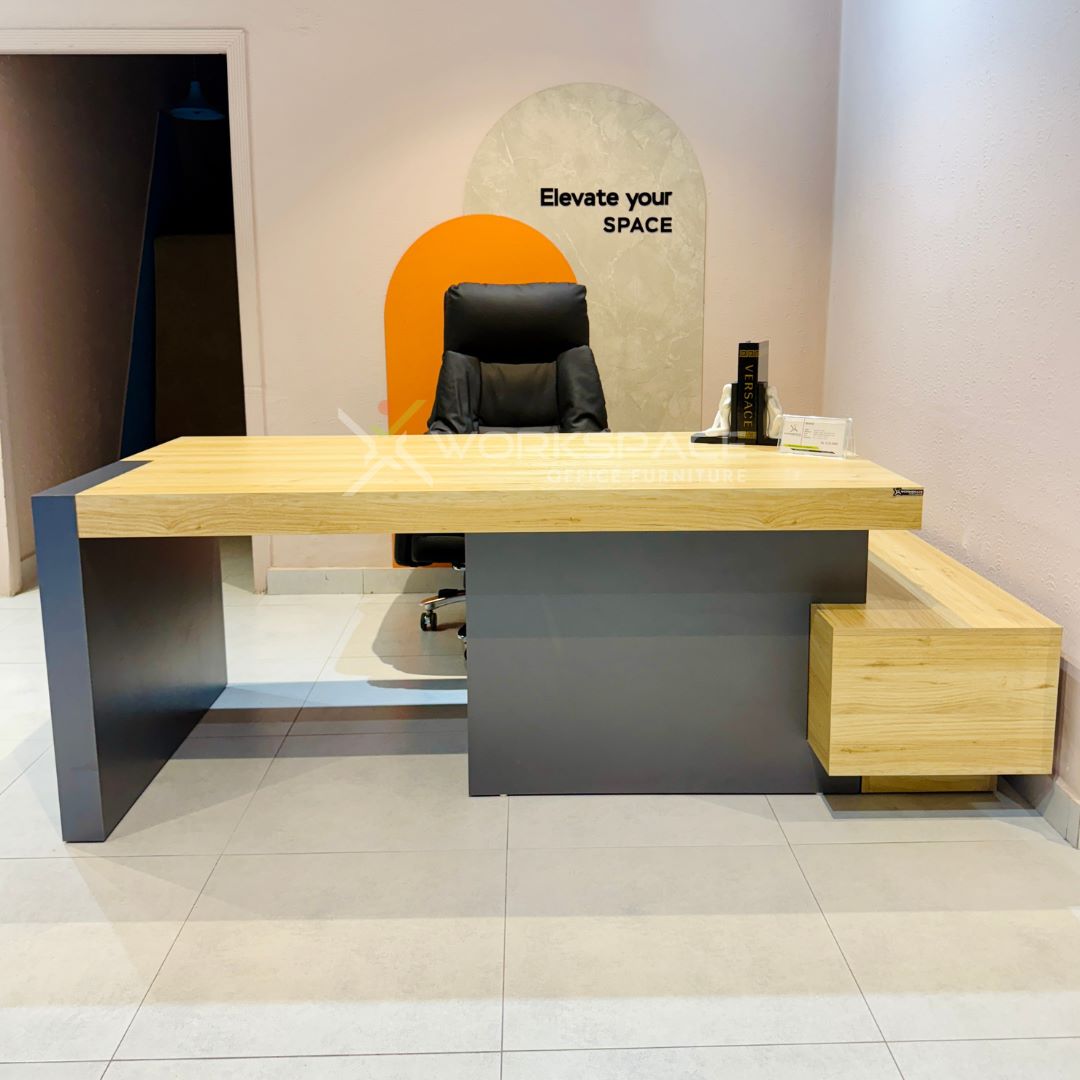 Grove Executive Table ET017