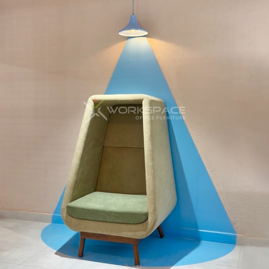 Lounge Sitting Pod