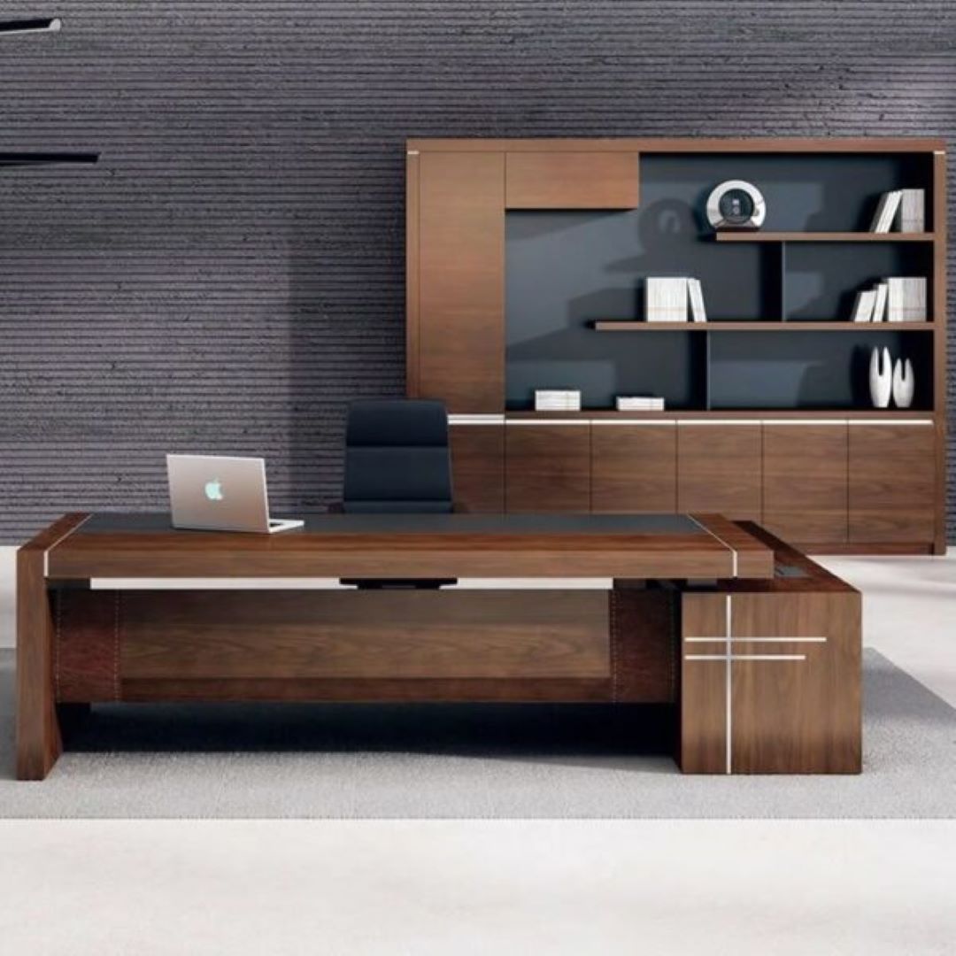Fortis Executive Table