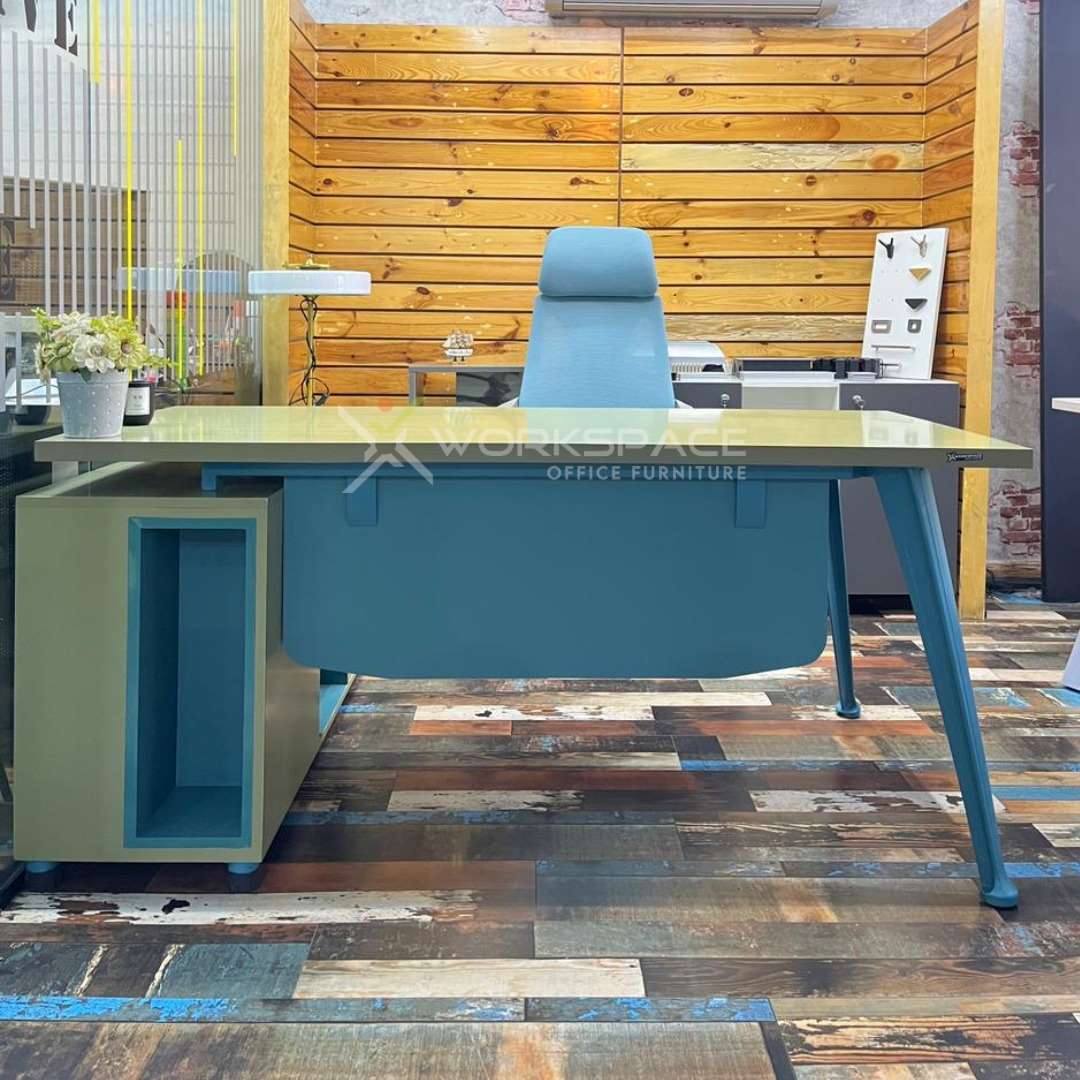 Manager Table MOT016