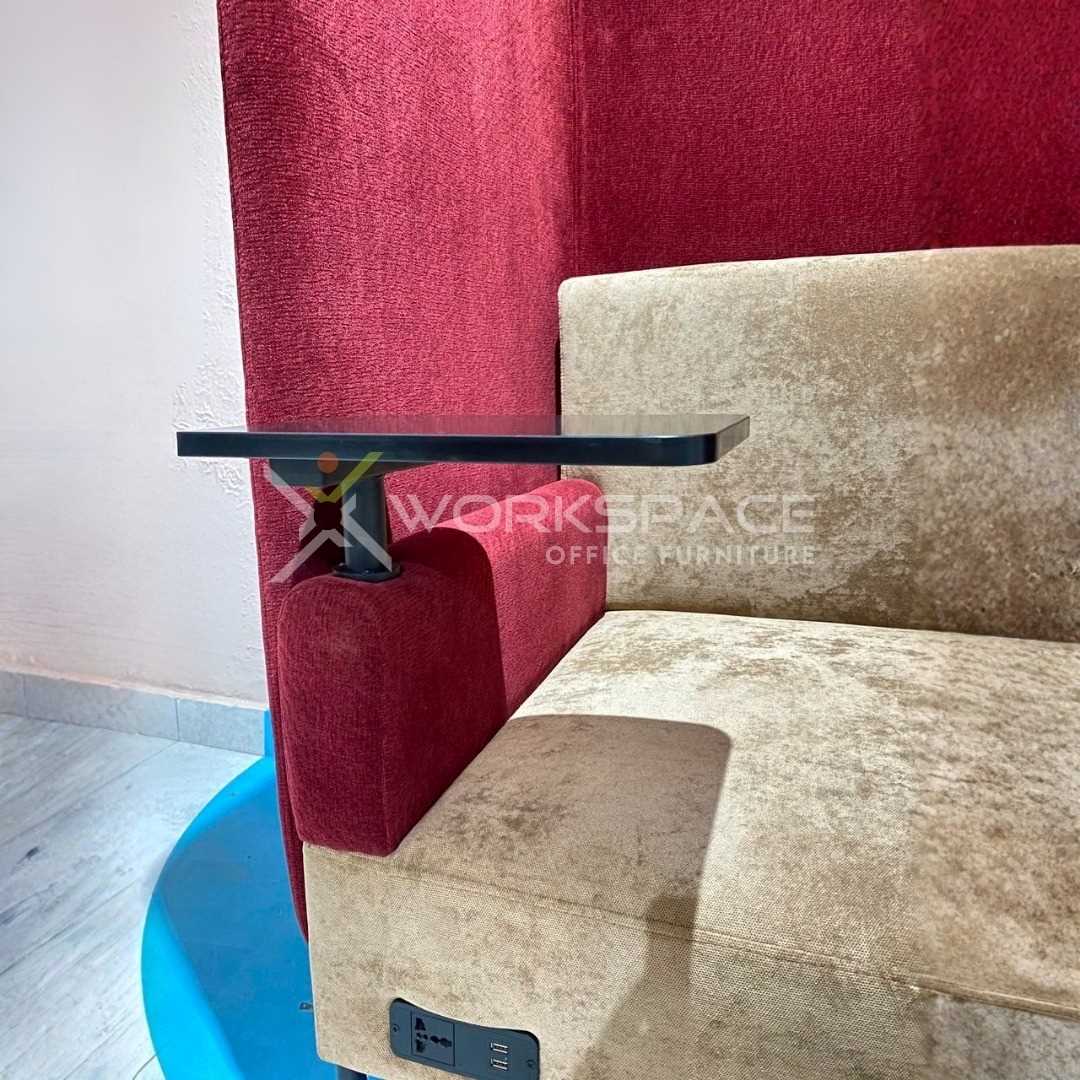 Aura Sitting Pod - Image 3